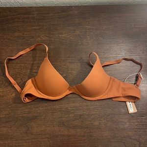 Skims Fits Everybody Scoop Plunge Bra